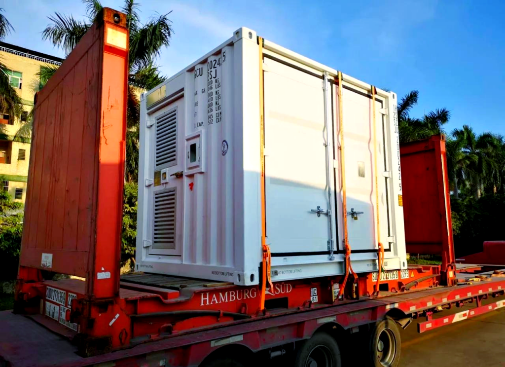 圖片[4]-危險(xiǎn)品與溫控柜海運(yùn)：在“紅線”邊緣，我們?nèi)绾斡脤?zhuān)業(yè)為你守住合規(guī)與安全？-鑫漢物流